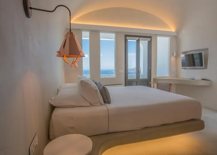 Chic Hotel Santorini